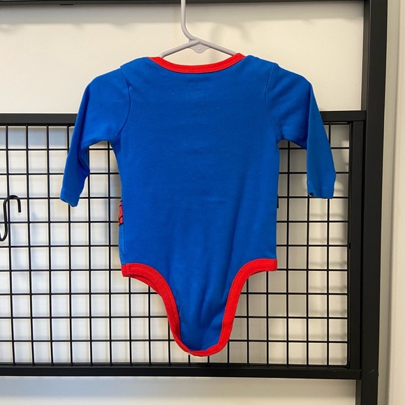 Marvel Spider-Man onesie — 3-6 months - Picture 4 of 4